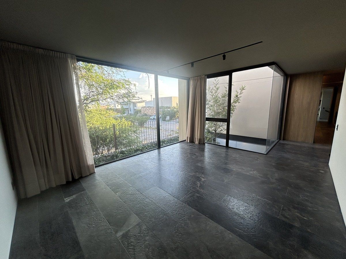 22 de 37: Family Room