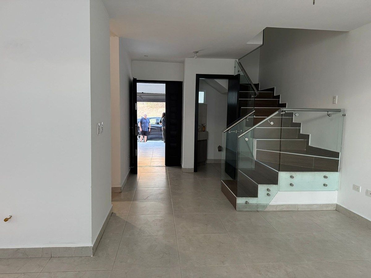 Casa Venta en La Perla. Monterrey
