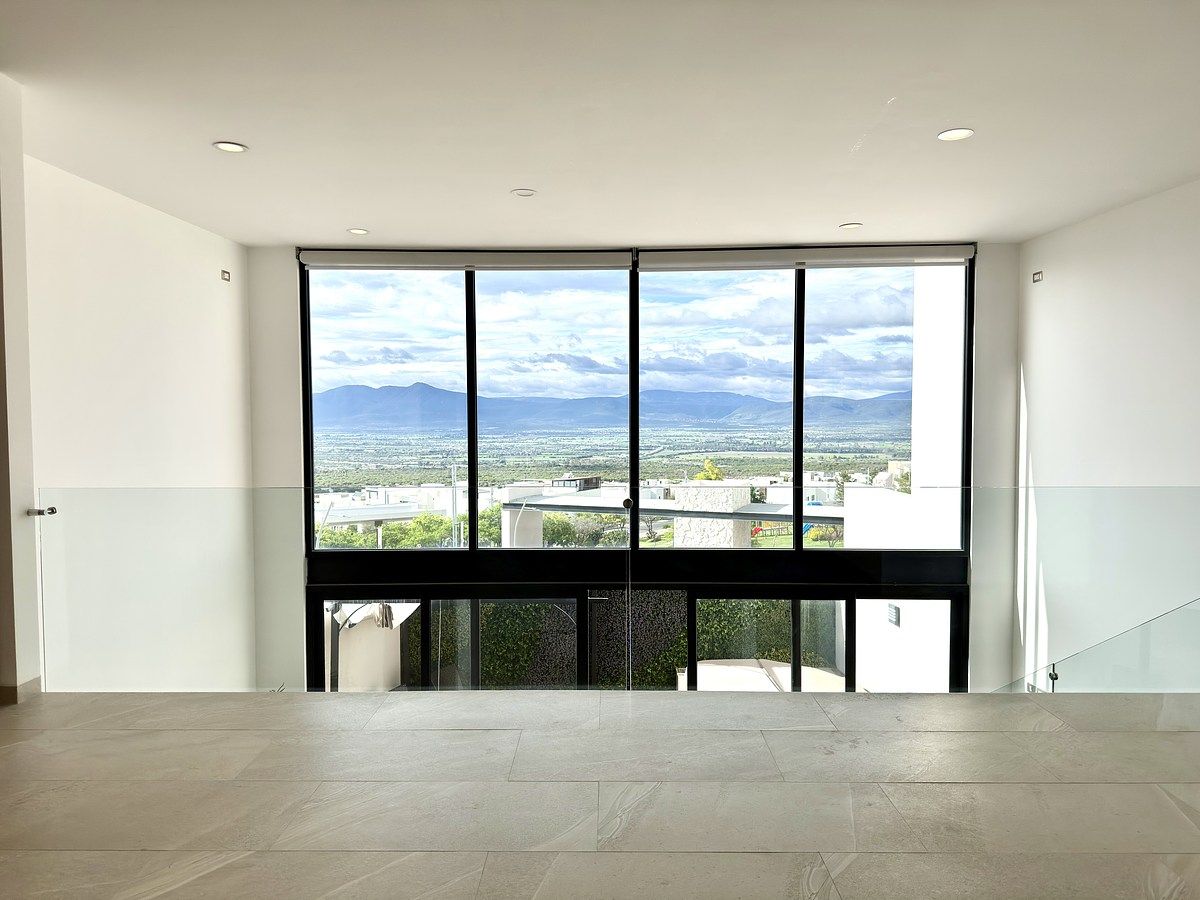 16 de 17: Vista al valle