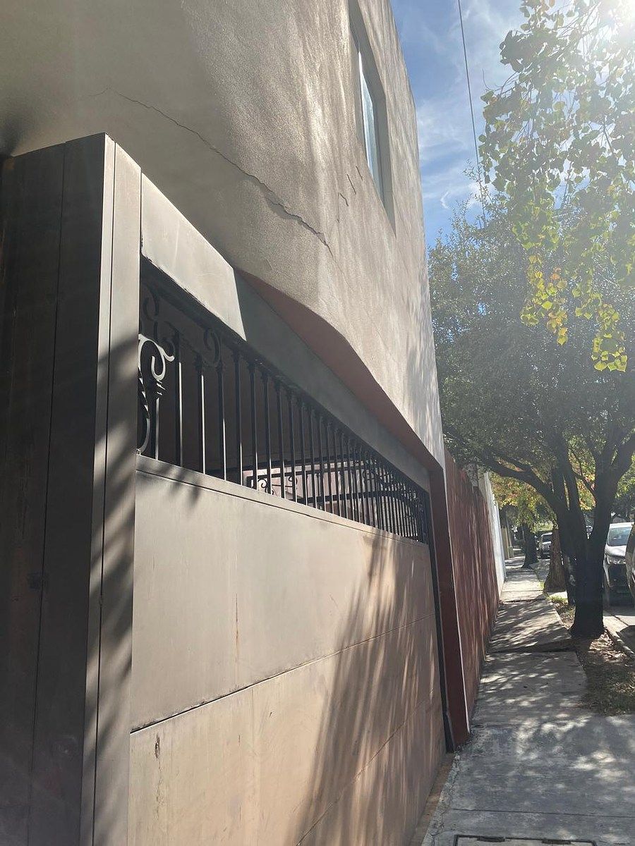 Casa em Bosques del Contry, Guadalupe, foto 3 de 24