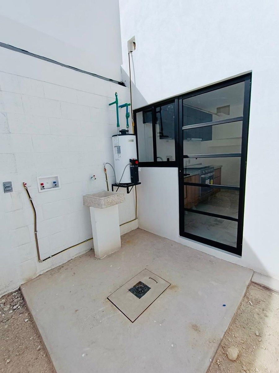 5 de 17: Área de lavado abierta