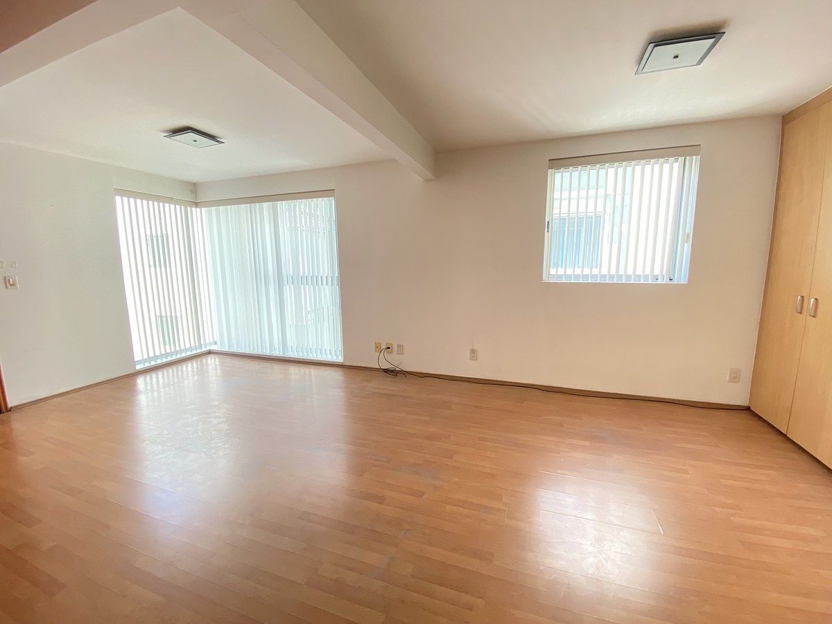 8 de 39: Sala comedor