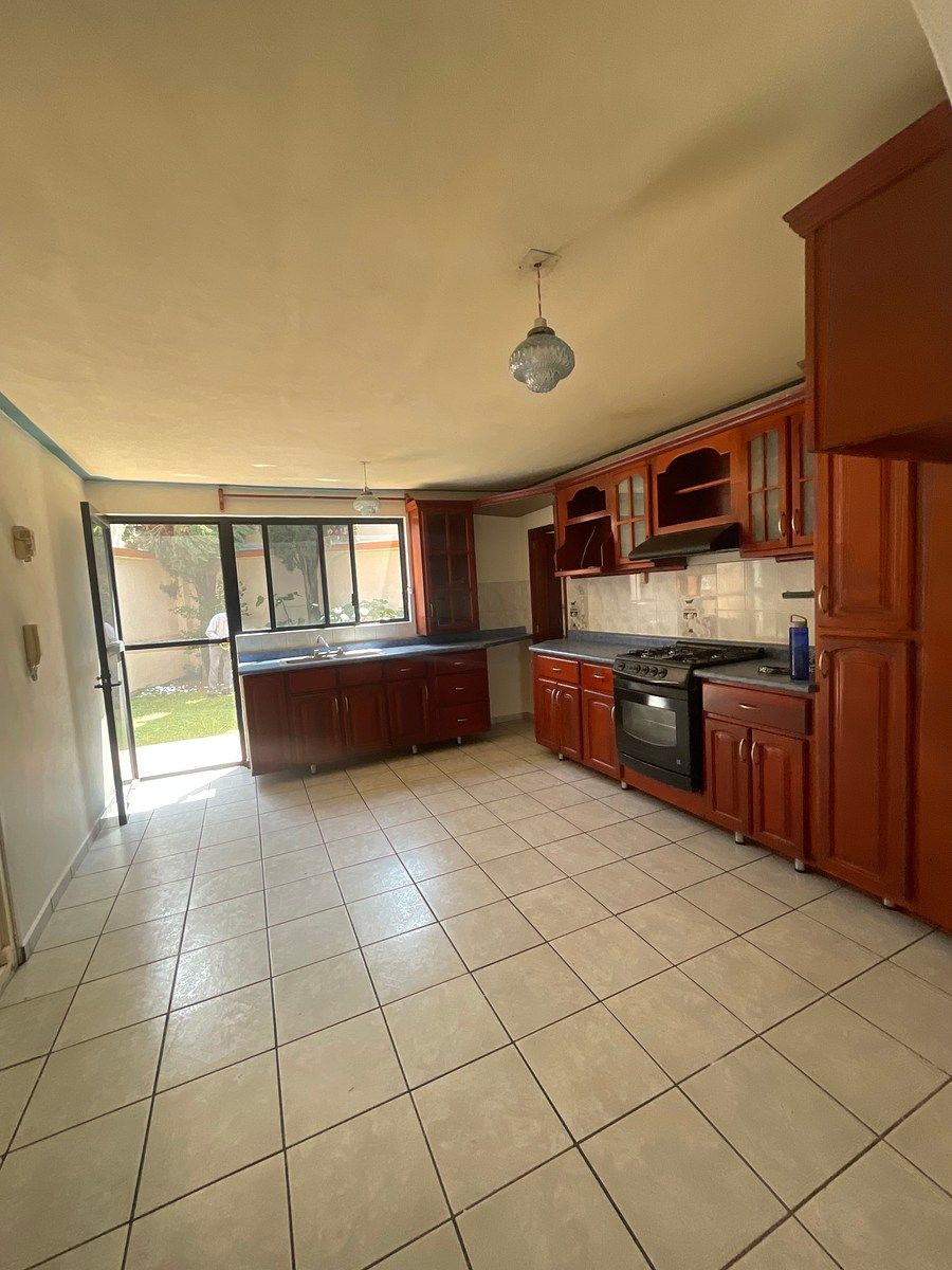 Casa em Villas del Parque, Querétaro, foto 18 de 22