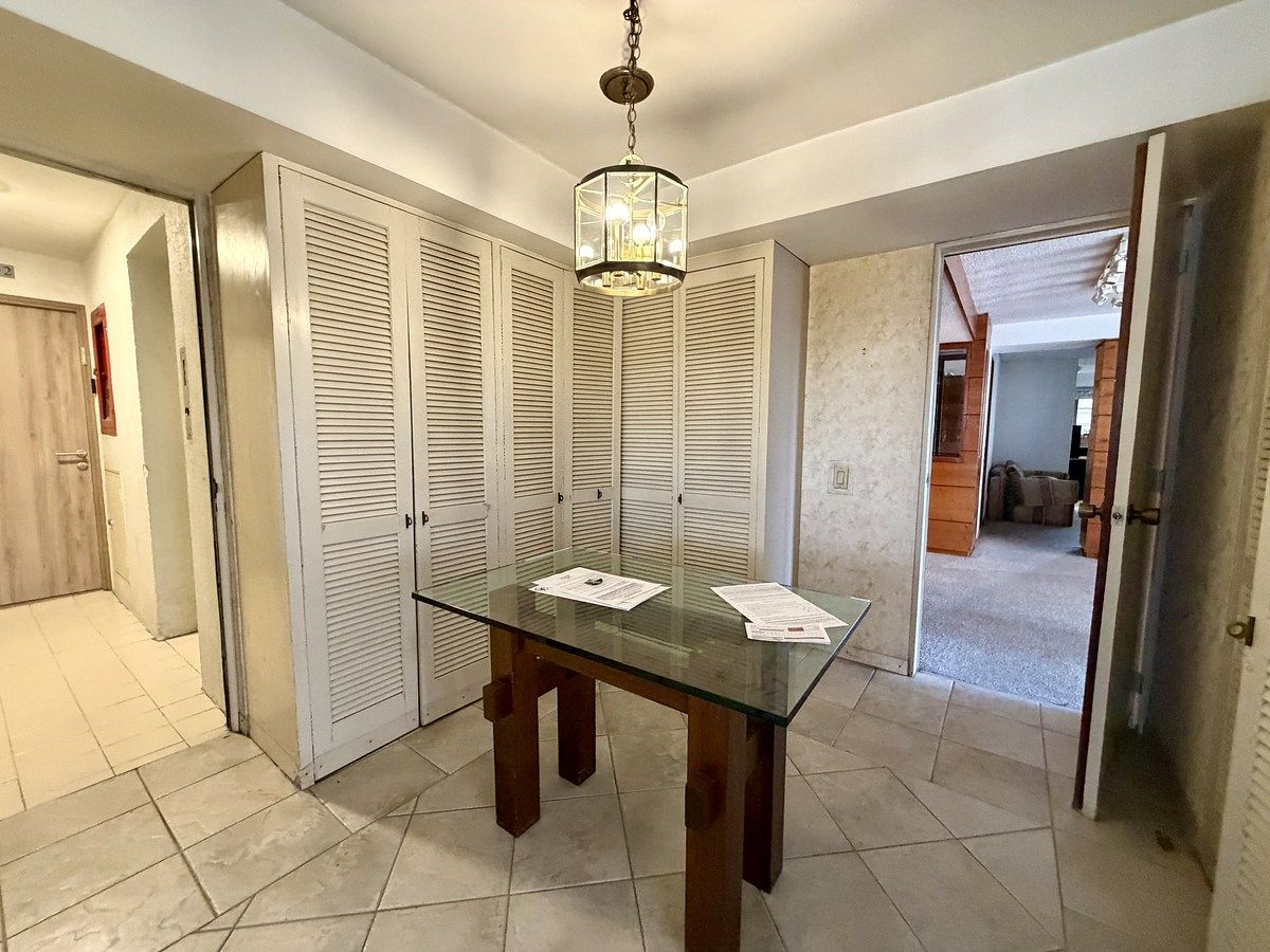 6 de 21: Antecomedor