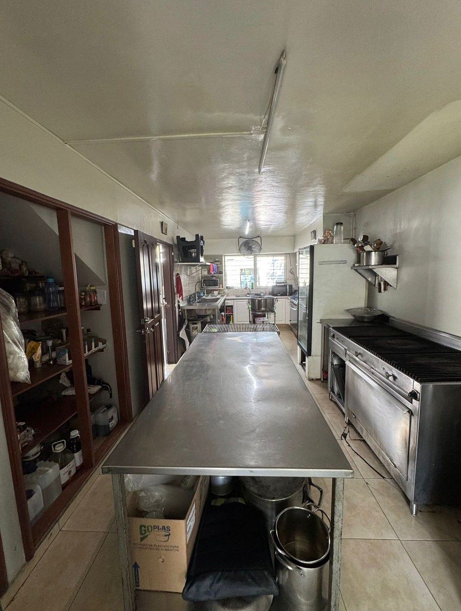 CASA EN VENTA IDEAL PARA OFICINAS/CONSULTORIOS EN CHAPALITA - foto 5