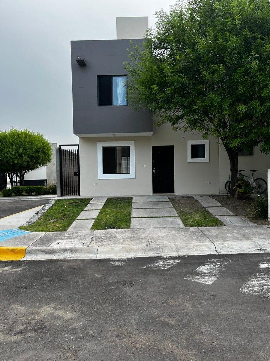 CASA À VENDA EM RINCONES DEL MARQUES, QUERETARO, foto 1 de 25