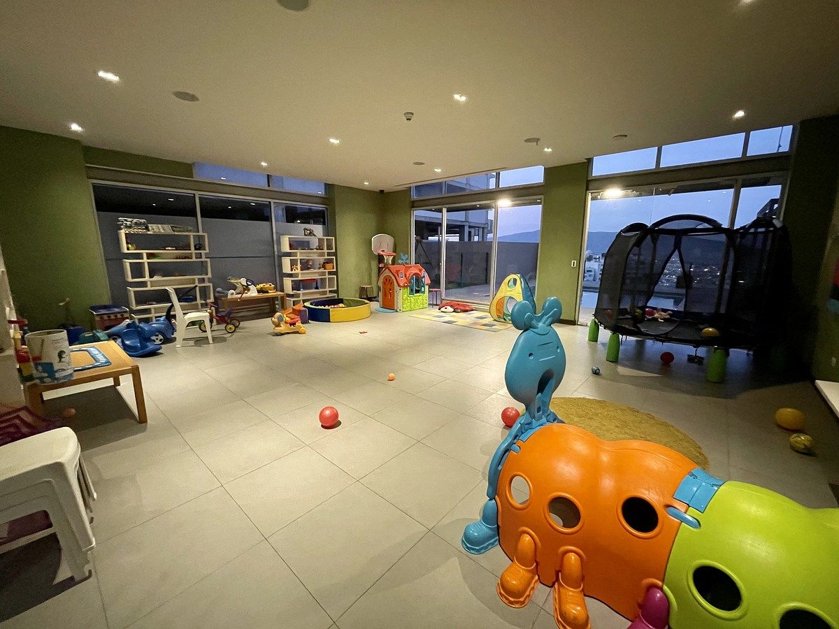 16 de 22: Ludoteca y juegos infantiles