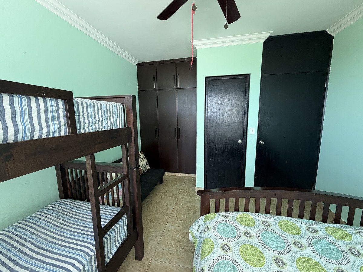 7 de 21: Recámara 2