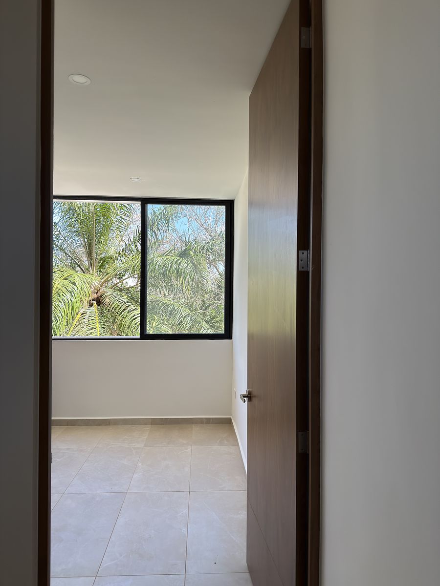 21 de 36: Acceso a la  habitación