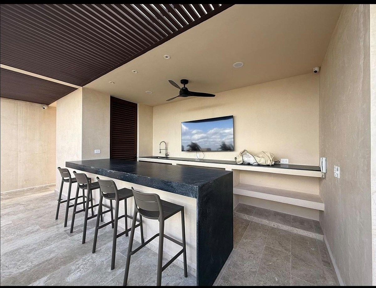 14 de 36: Roof Top en areas comunes con TV