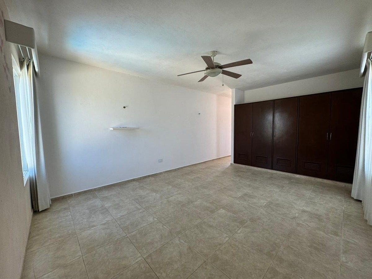 22 de 33: Recámara secundaria