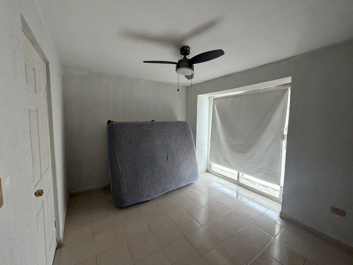 25 of 25: Recamara Principal