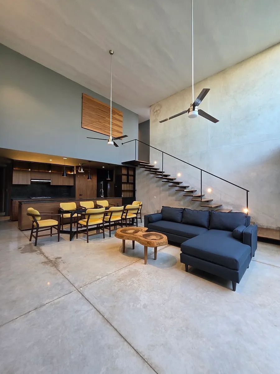 CASA EN VENTA, TEMOZÓN NORTE, PANELES SOLARES, ENTREGA INMEDIATA