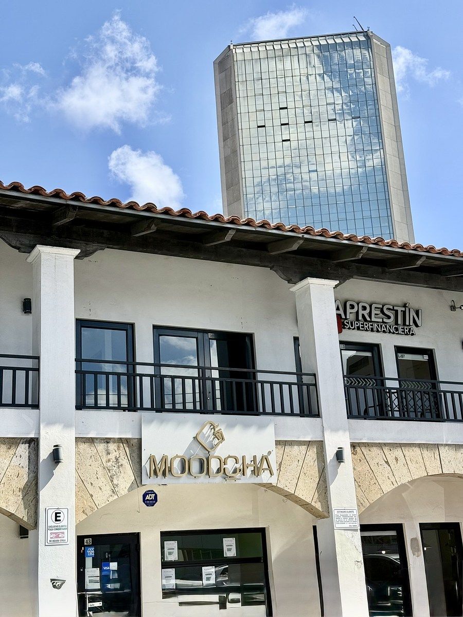 1 de 8: Local Comercial Planta Baja