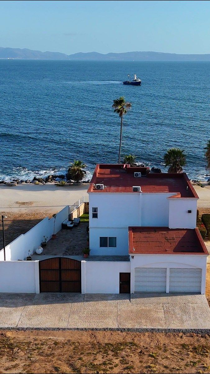 Casa en Zona Playitas, Ensenada, foto 2 de 27