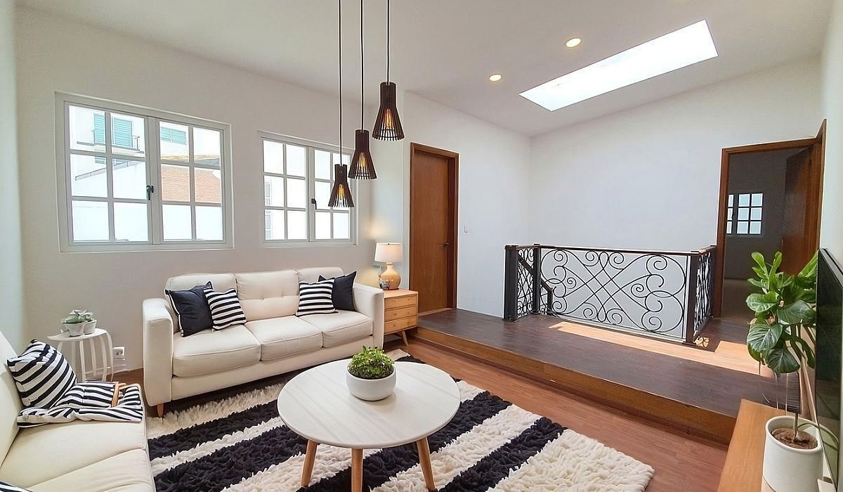 13 de 23: Sala TV o familiar en planta alta