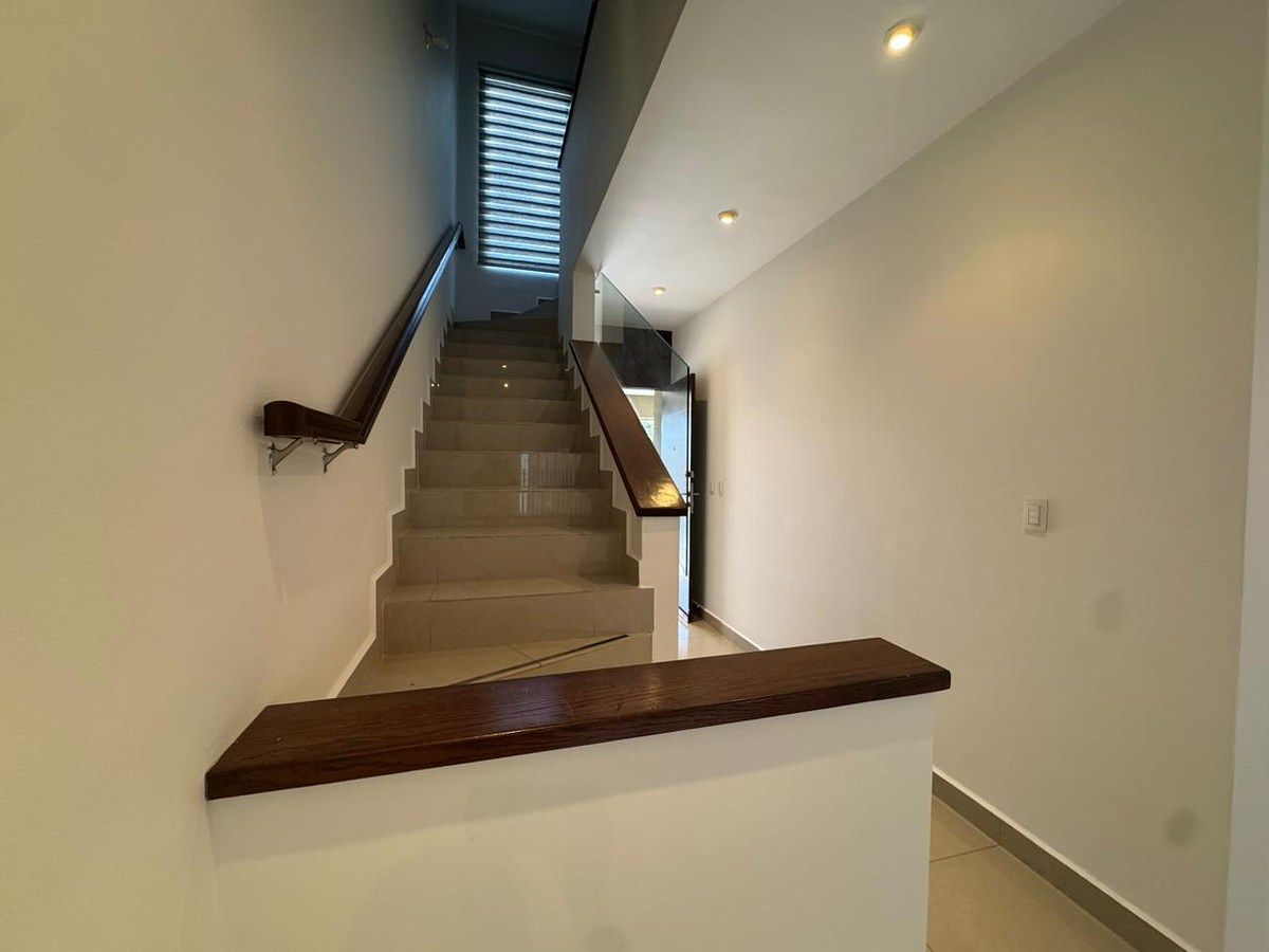Casa en Villas Moretta, Monterrey, foto 4 de 11