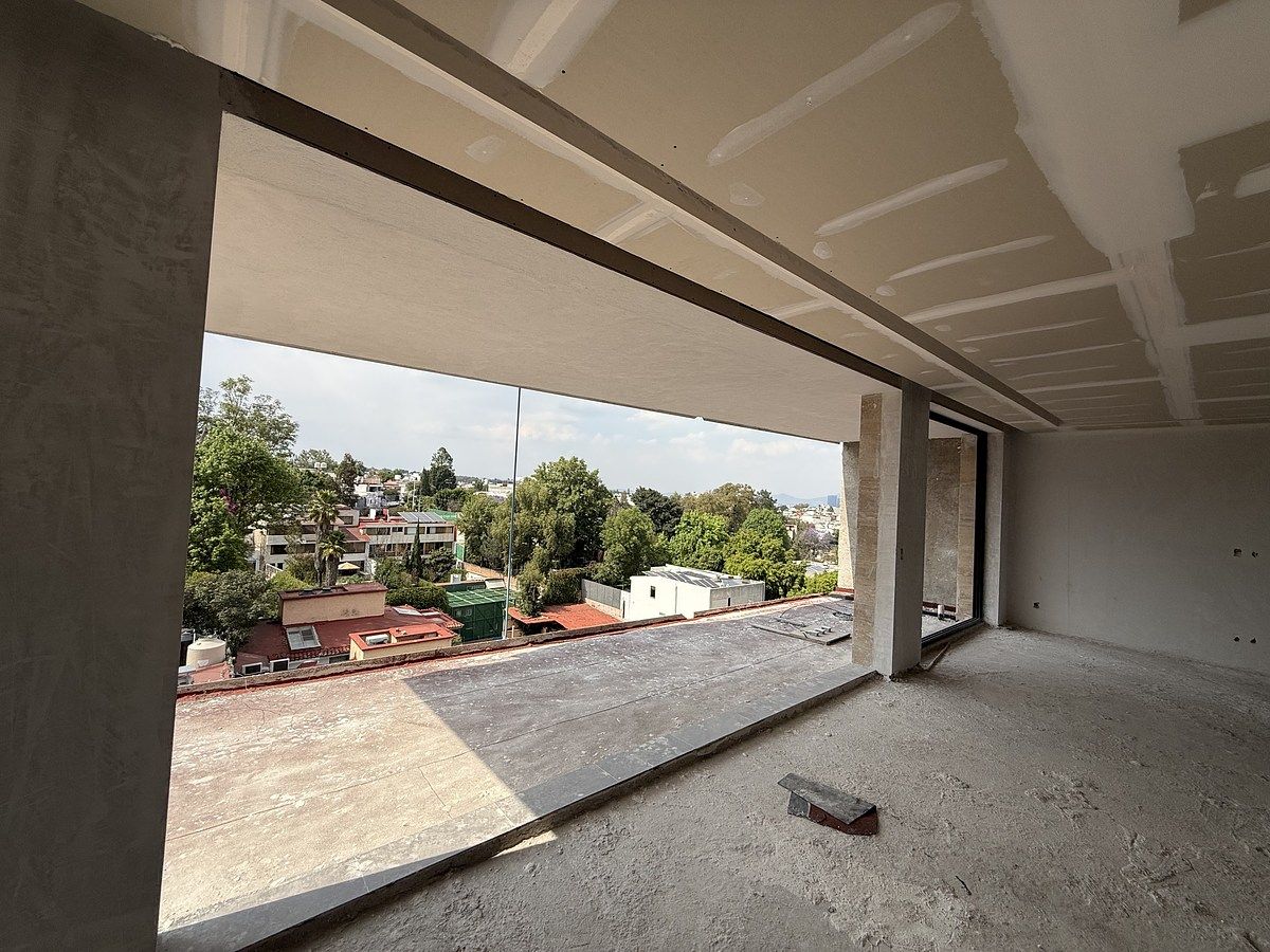 7 de 21: Amplia terraza