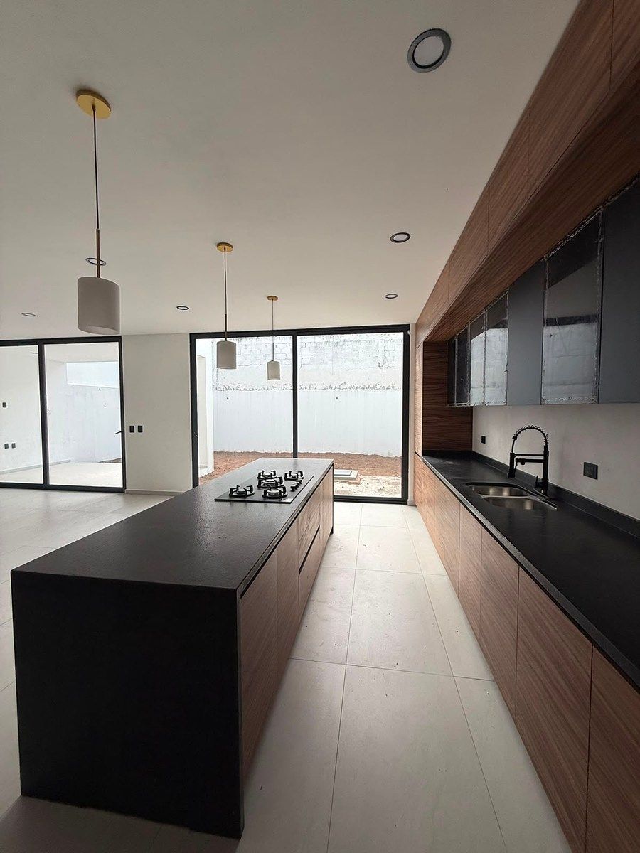 Casa em Lomas de Juriquilla, Querétaro, foto 3 de 28