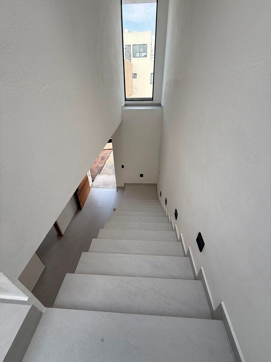 Casa em Lomas de Juriquilla, Querétaro, foto 23 de 28