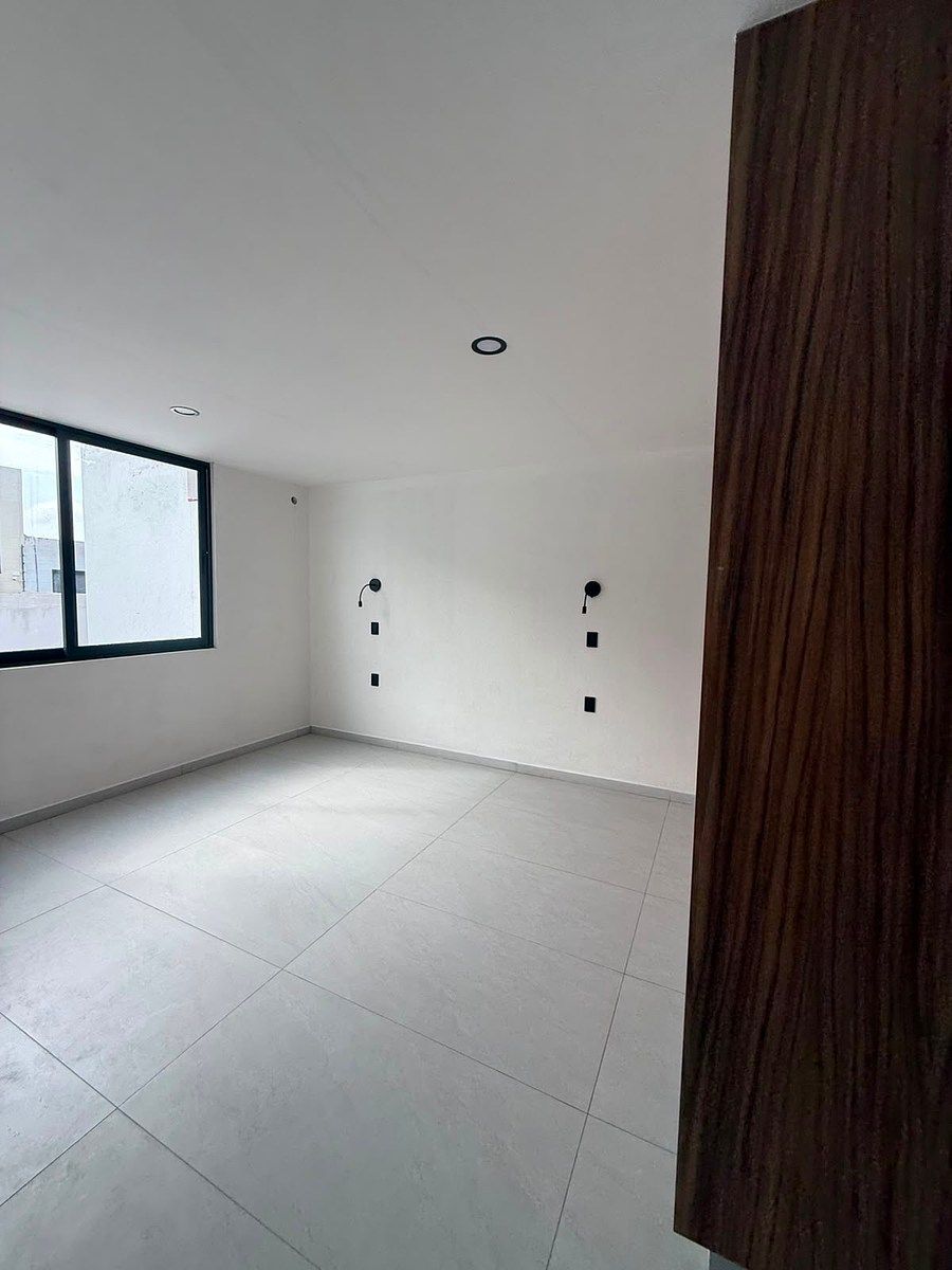 Casa em Lomas de Juriquilla, Querétaro, foto 26 de 28