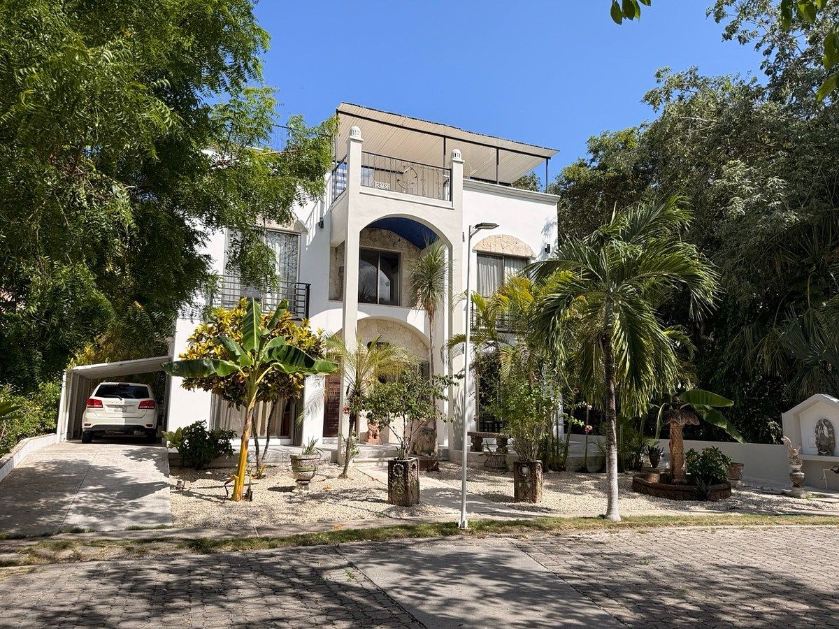 Casa en Playa Car Fase II, Playa del Carmen, foto 2 de 42