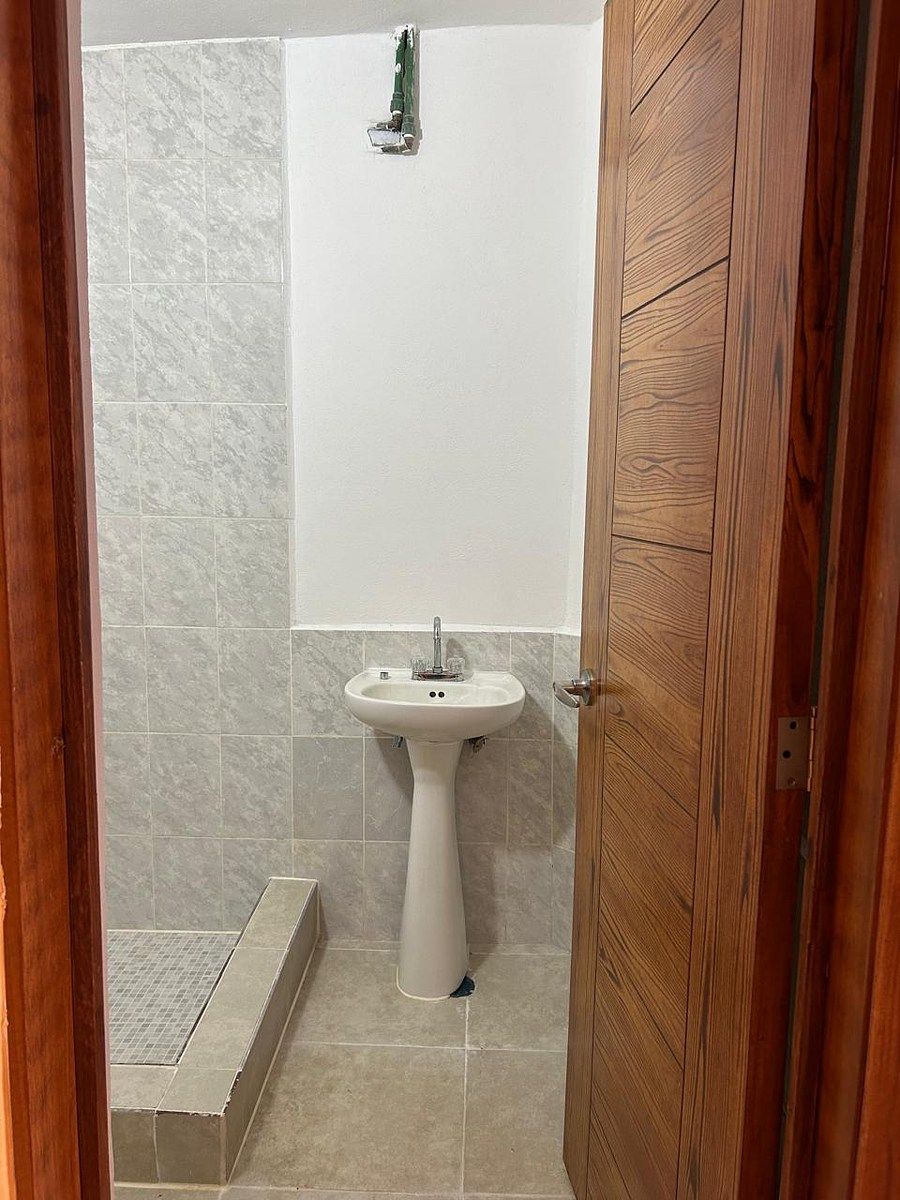 7 de 20: Baño planta baja