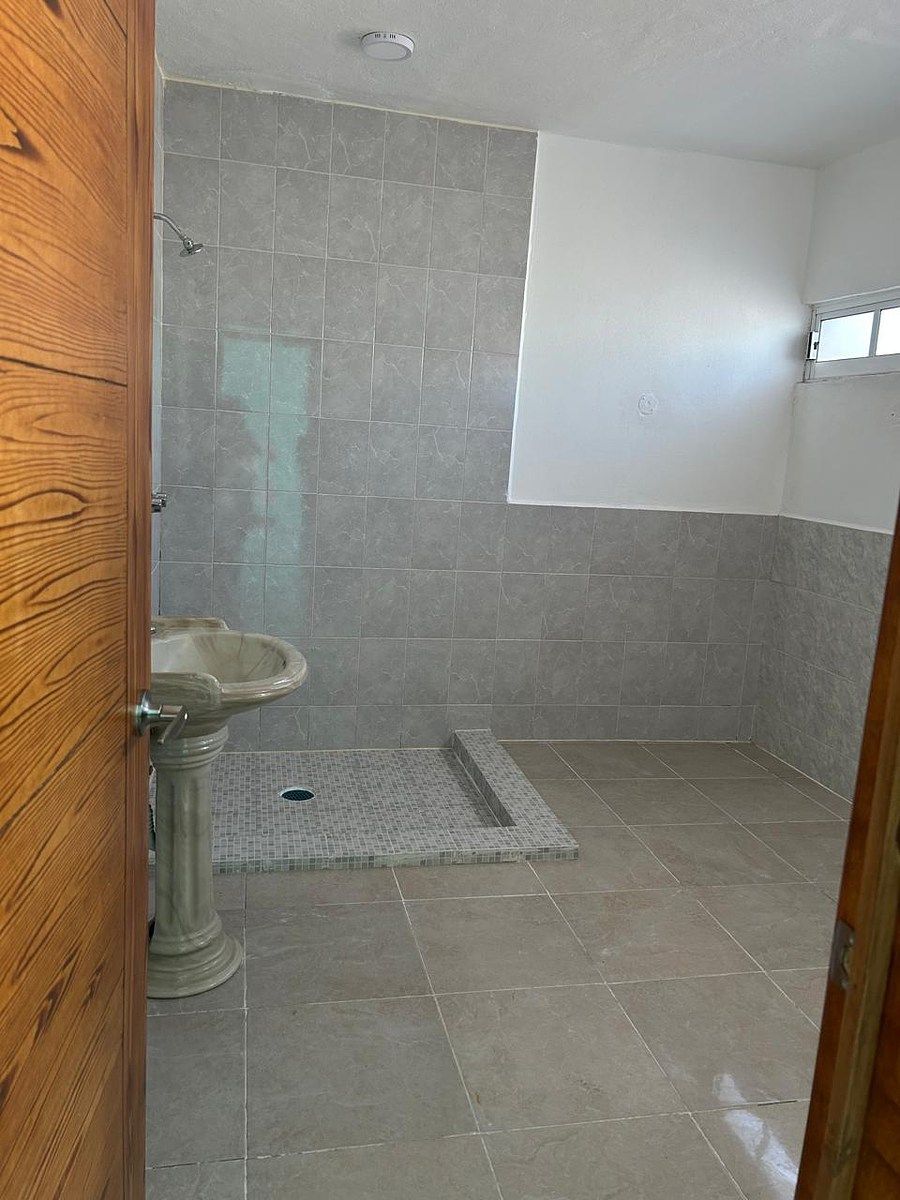 14 de 20: Baño recamara principal