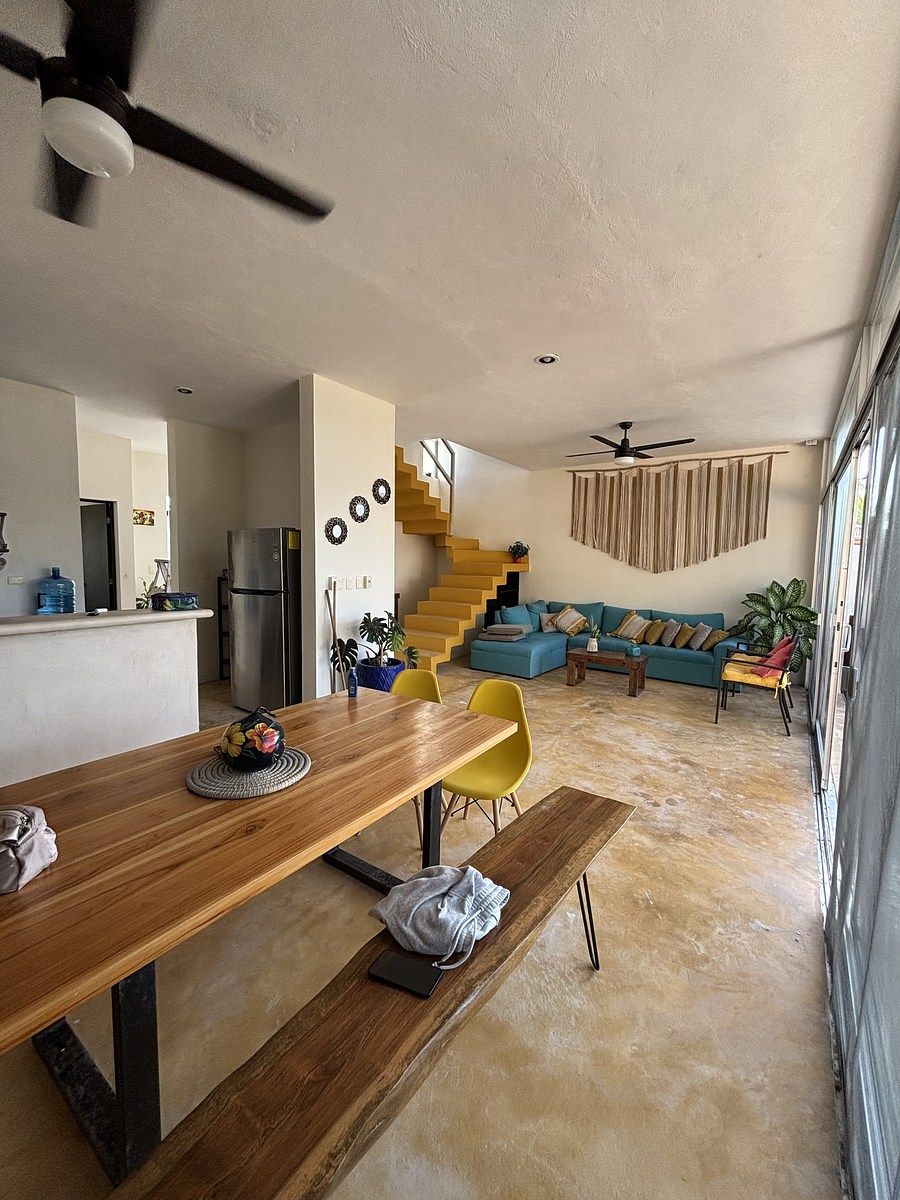 2 de 14: COMEDOR SALA