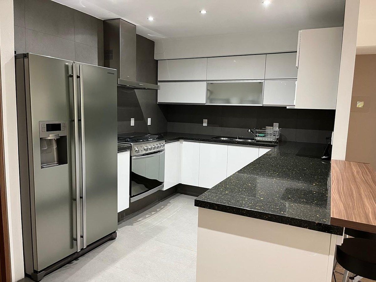 8 de 26: Cocina Quarzo