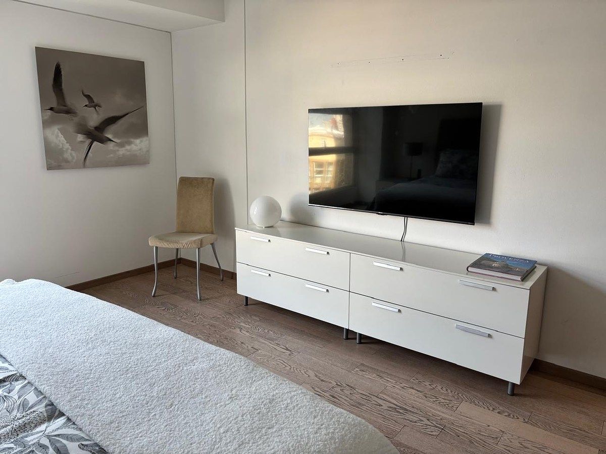 15 de 26: Recámara TV