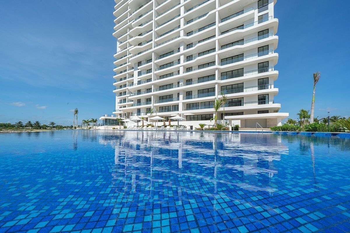 Apartamento exclusivo en Puerto Cancún - foto 1