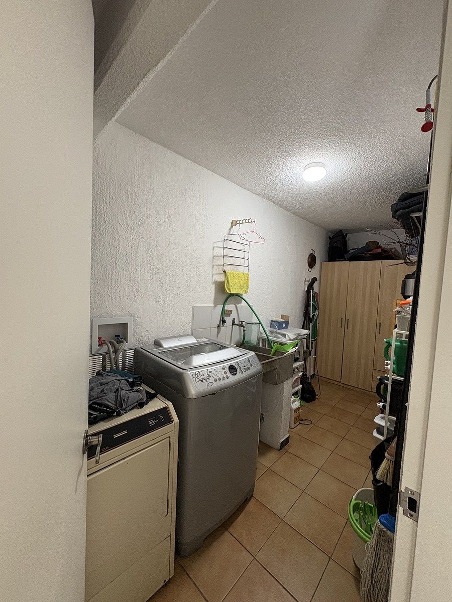 14 de 42: Cuarto de lavar