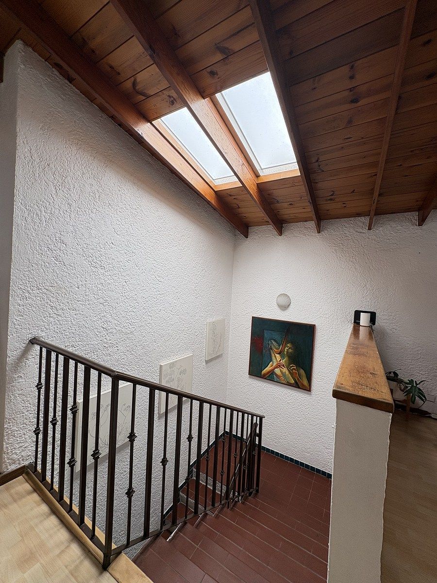 42 de 42: Escalera con domos