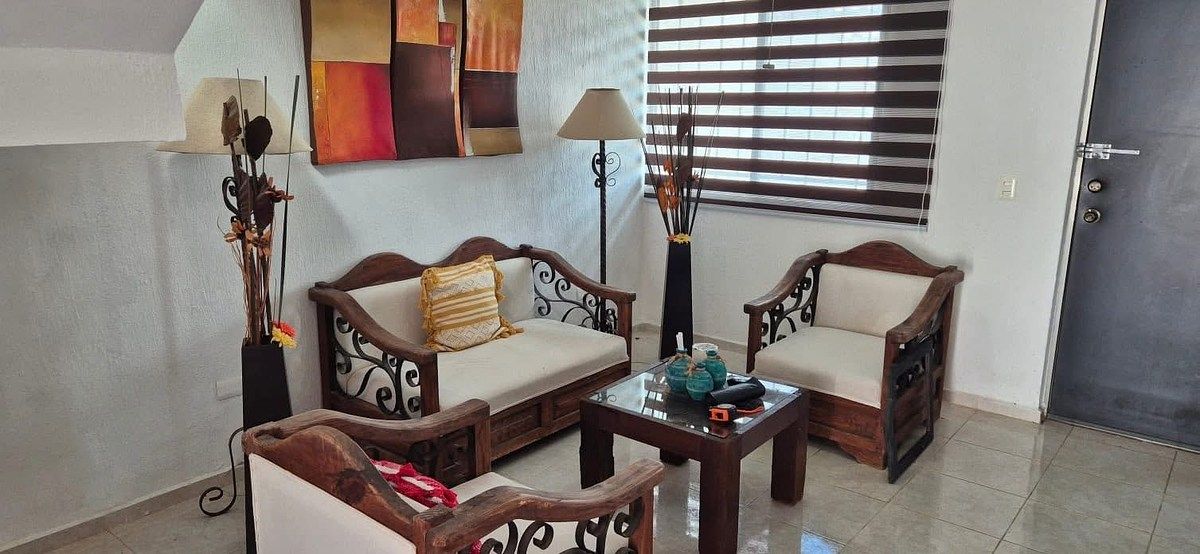 Casa en Los Héroes, Mérida, foto 3 de 13