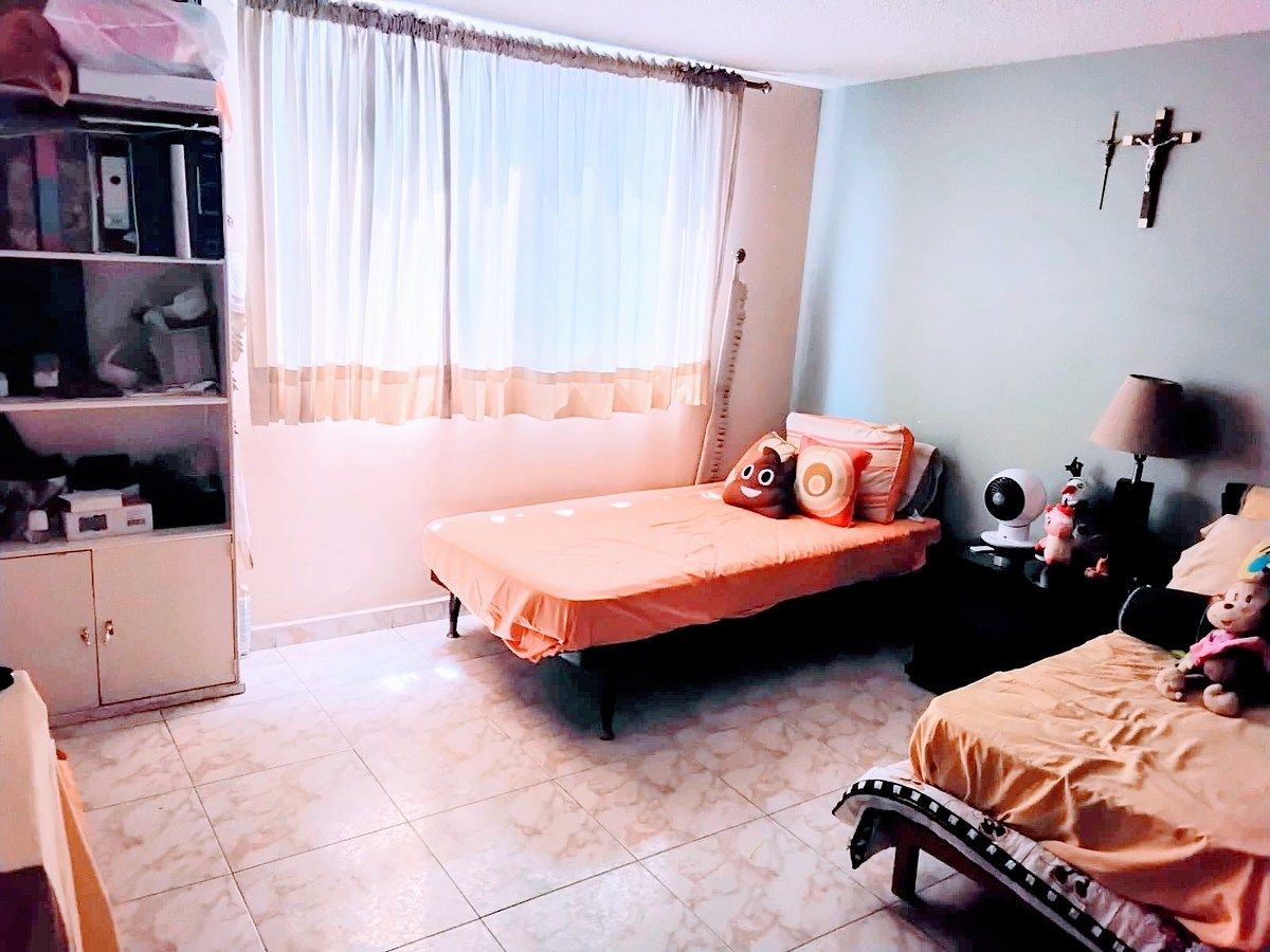 21 de 22: Recámara secundaria 2