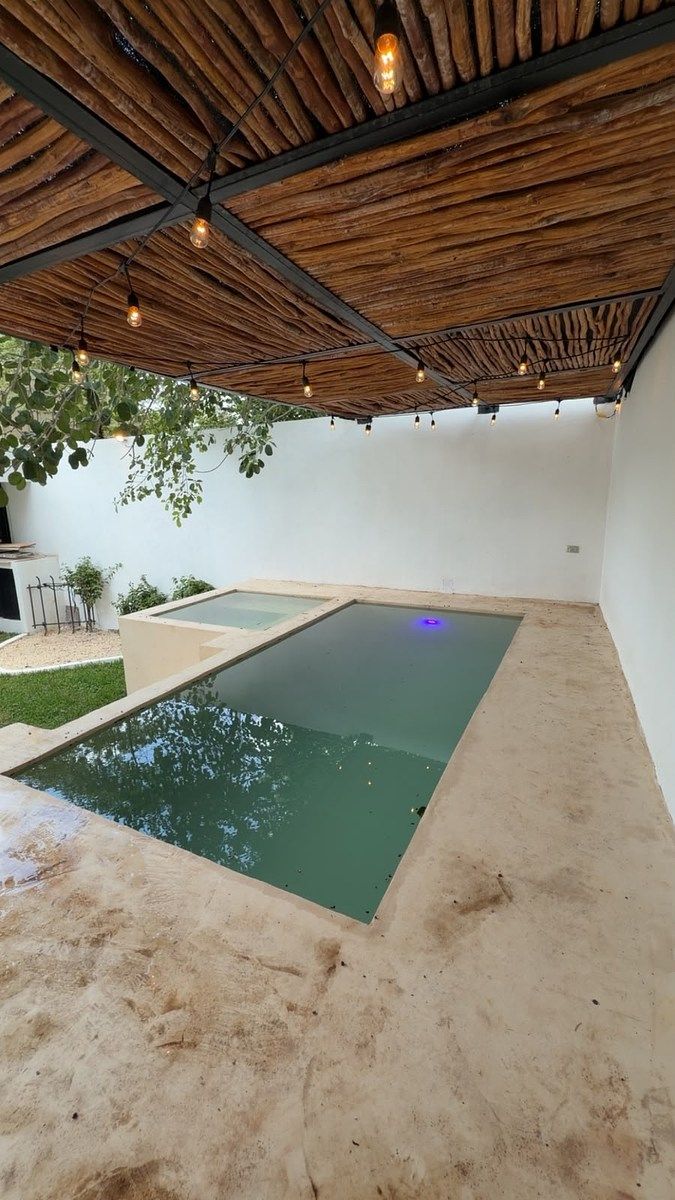 Piscina con Jacuzi, foto 18 de 19