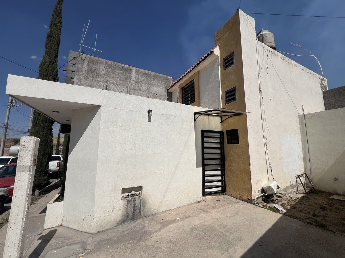 House for sale in Villalta - foto 1