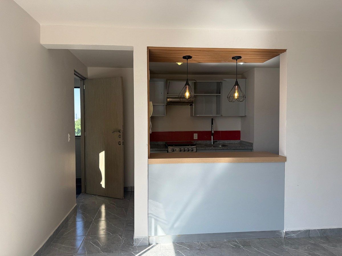 1 de 13: Barra de cocina