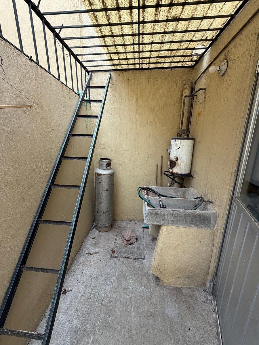 13 de 14: ÁREA DE LAVADO