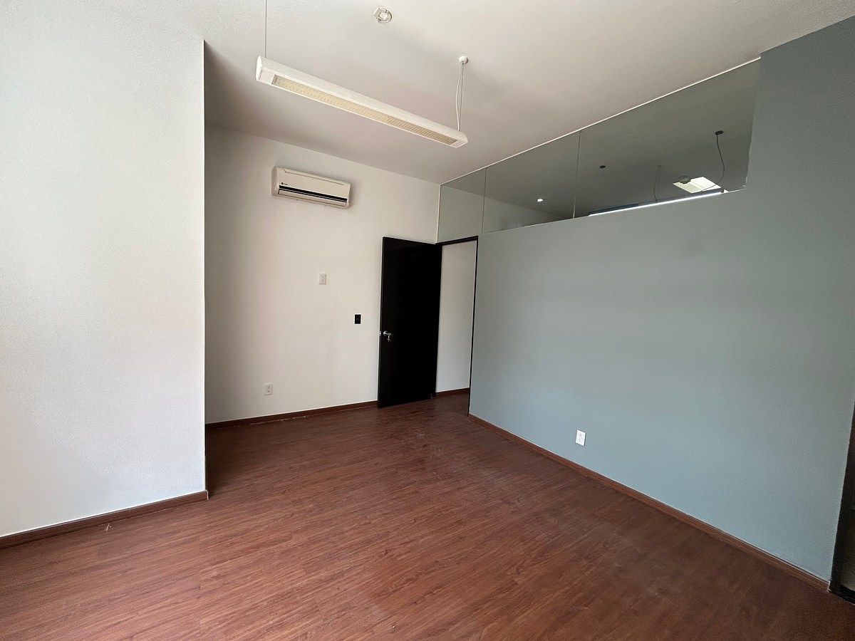 4 of 14: Oficina en Renta en Guadalupe Inn Rayo Vende ®