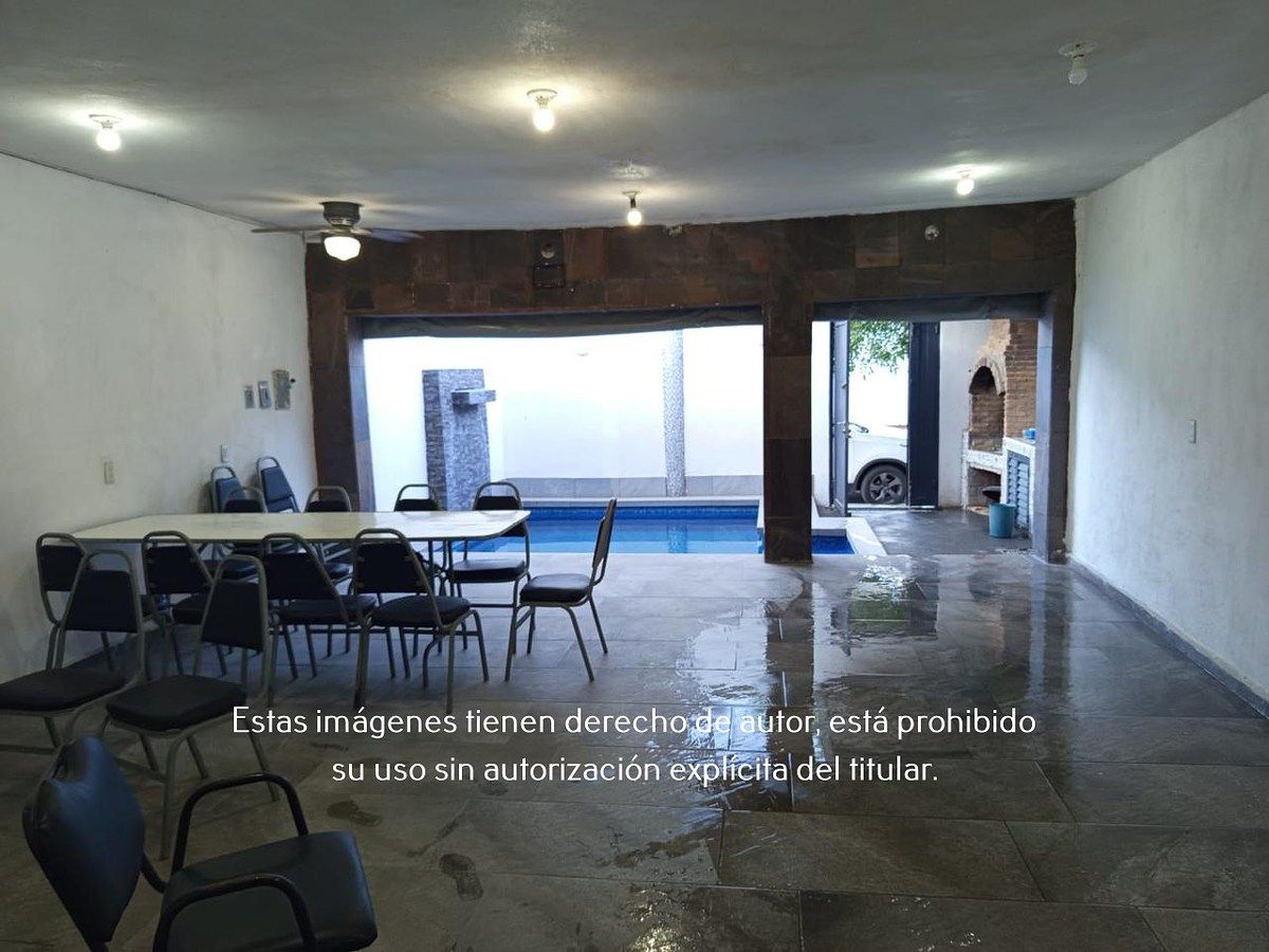 2 of 10: Casa Tipo Quinta en Venta en Colonia Morelos, Monterrey, N.L
