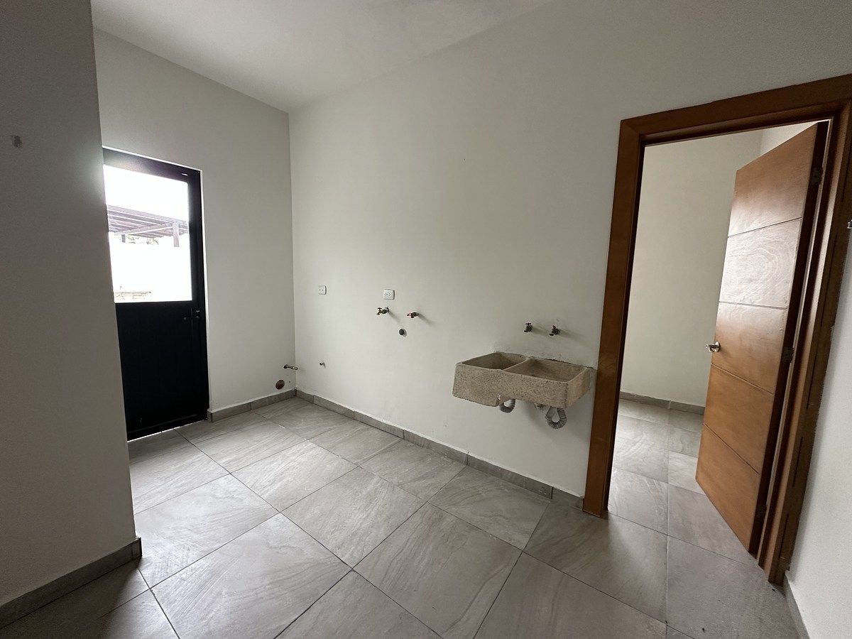 22 de 27: LAVANDERIA