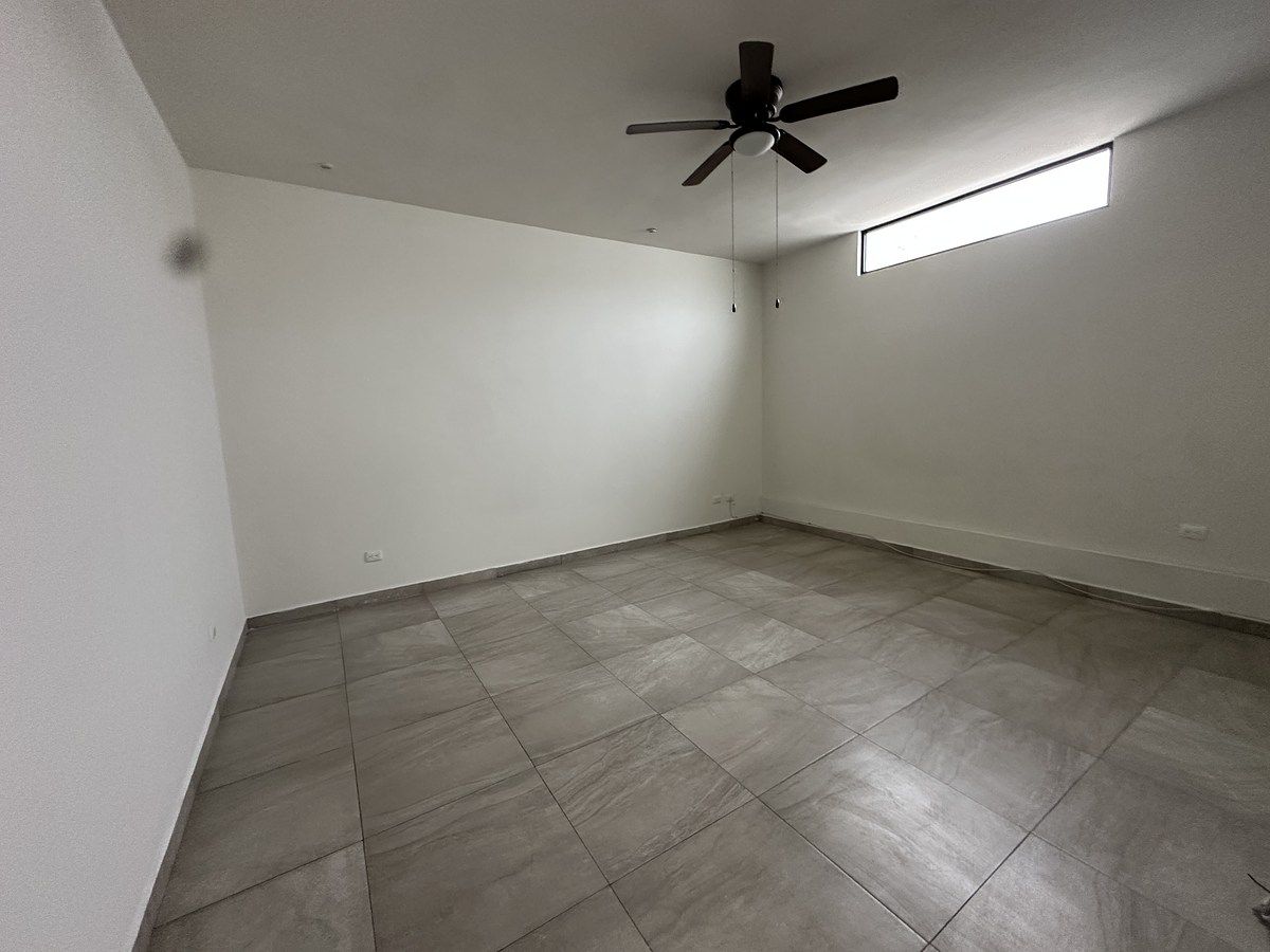 6 de 27: ESTANCIA DE TV