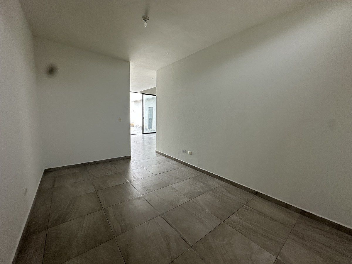 8 de 27: CUARTO DE JUEGOS PLANTA BAJA