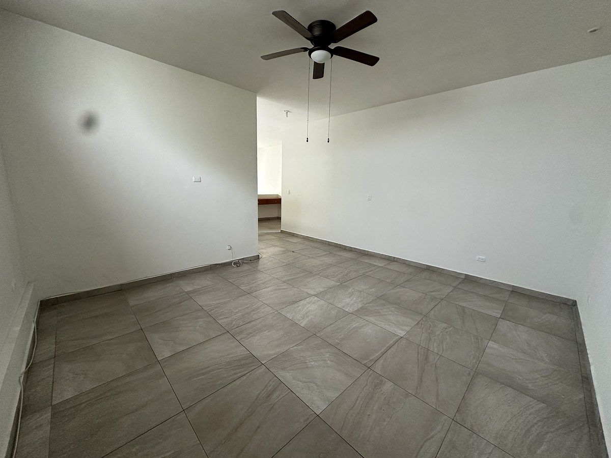 11 de 27: ESTANCIA FAMILIAR PLANTA ALTA