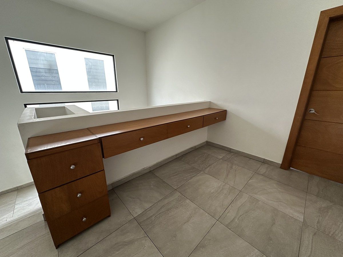 13 de 27: AREA DE ESTUDIO