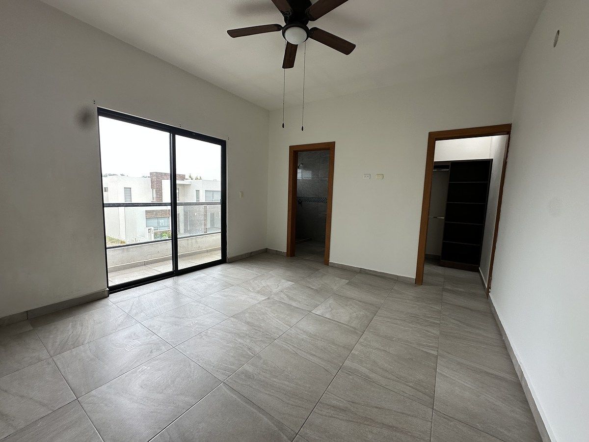 14 de 27: RECÁMARA SECUNDARIA