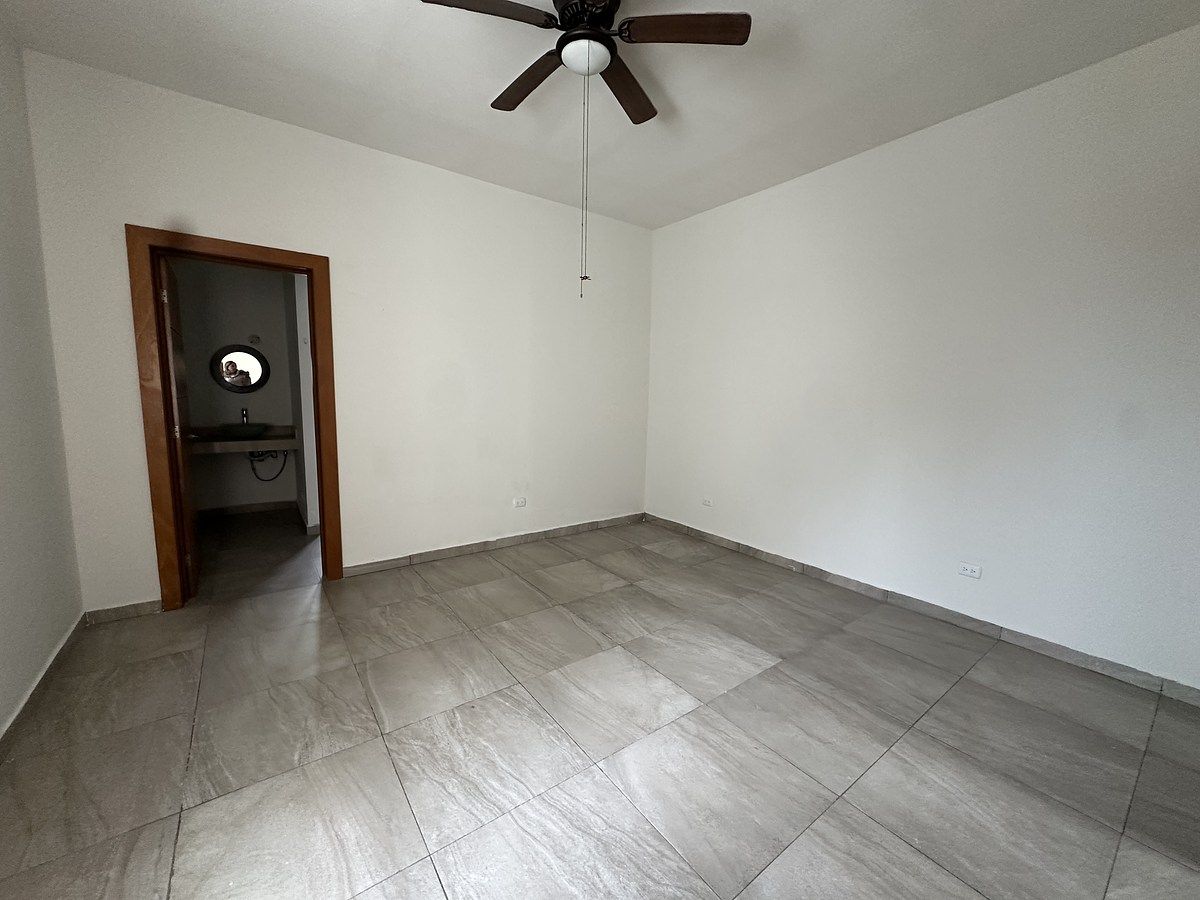 15 de 27: RECÁMARA SECUNDARIA