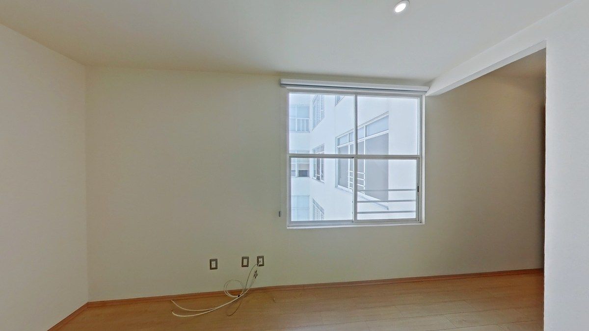 6 de 14: RECAMARA PRINCIAPAL